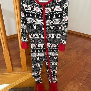 Disney LS Christmas zippy